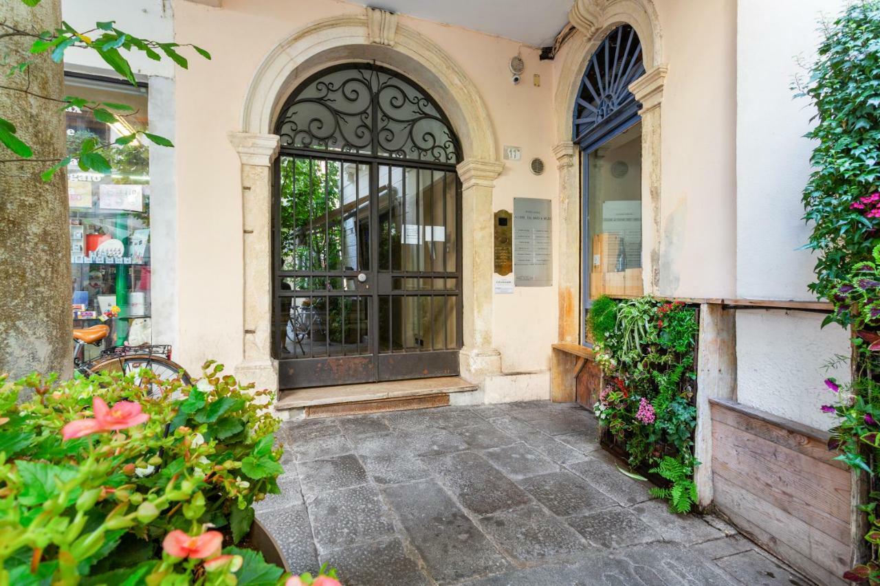 Apartamento Piazzetta Palladio Romantic Studio Vicenza Exterior foto